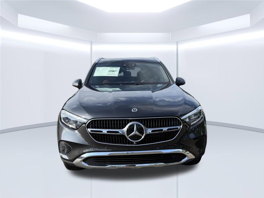 Thumbnail: 2027 Mercedes-Benz GLC - 10