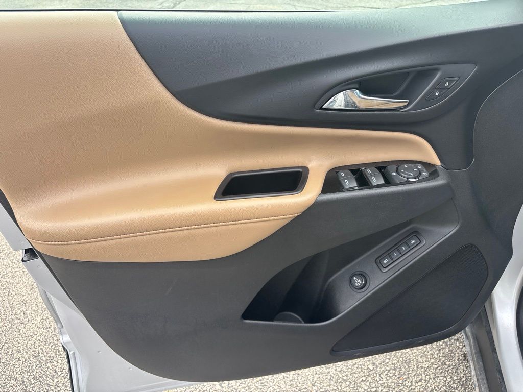 Used 2022 Chevrolet Equinox SUV