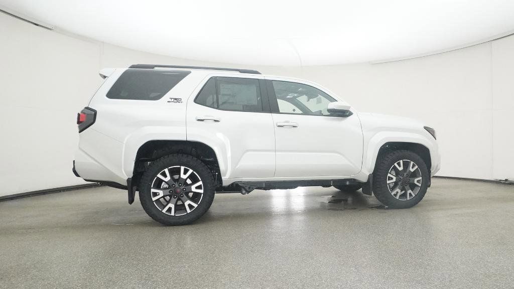Thumbnail: 2025 Toyota 4Runner - 13