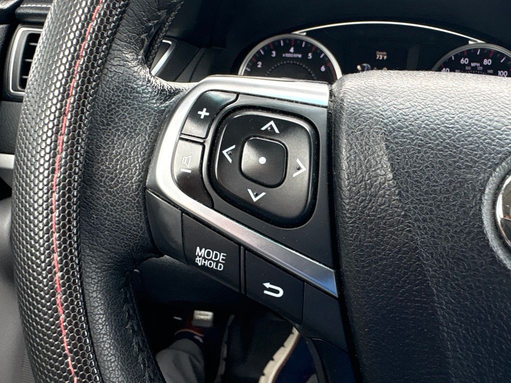 Used 2016 Black Toyota SE image 17