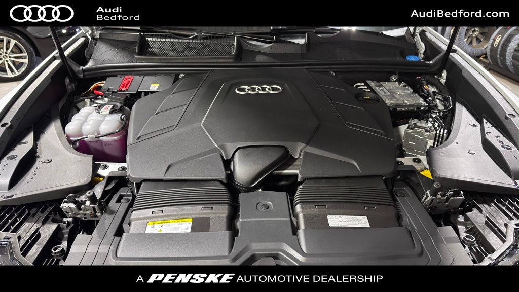 Thumbnail: 2026 Audi Q8 - 9