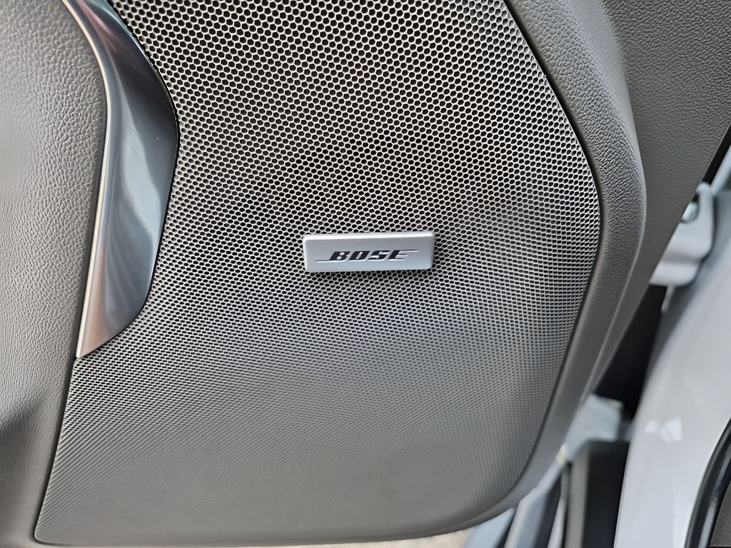 Used Car 2023 Gmc Yukon Xl  Slt For Sale Under $60,000 In Austin, Texas