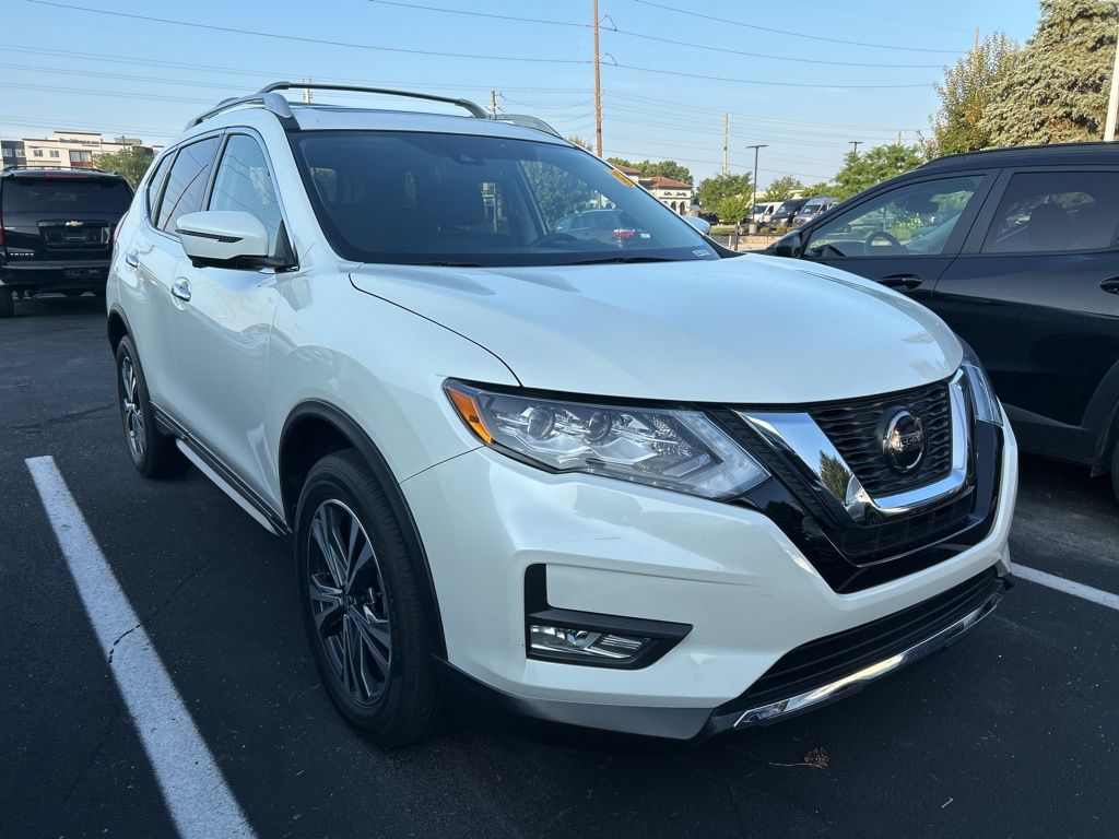 Thumbnail: 2018 Nissan Rogue - 4