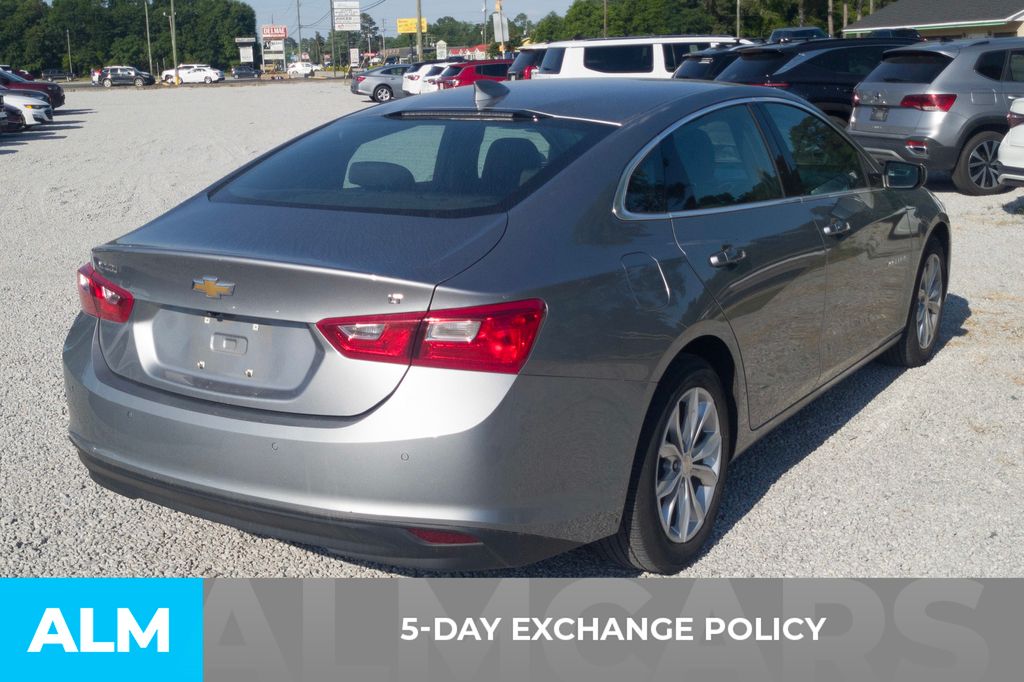 Used 2024 Gray Chevrolet LT image 3