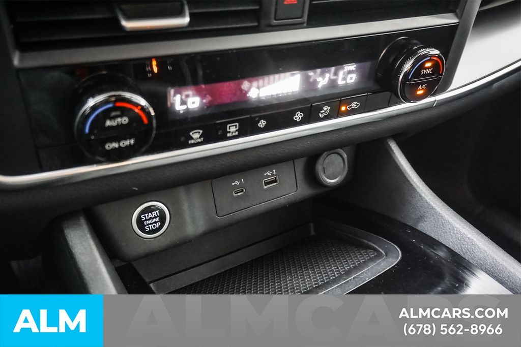 Used 2023 Blue Nissan SV image 39
