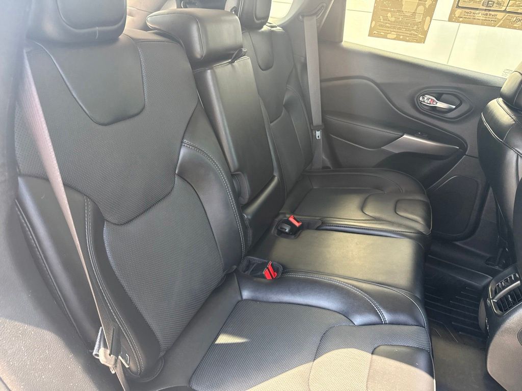 2022 Jeep Cherokee Latitude Lux FWD