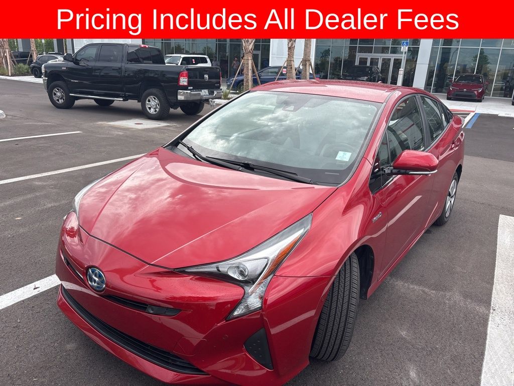 2018 Toyota Prius Three's photo