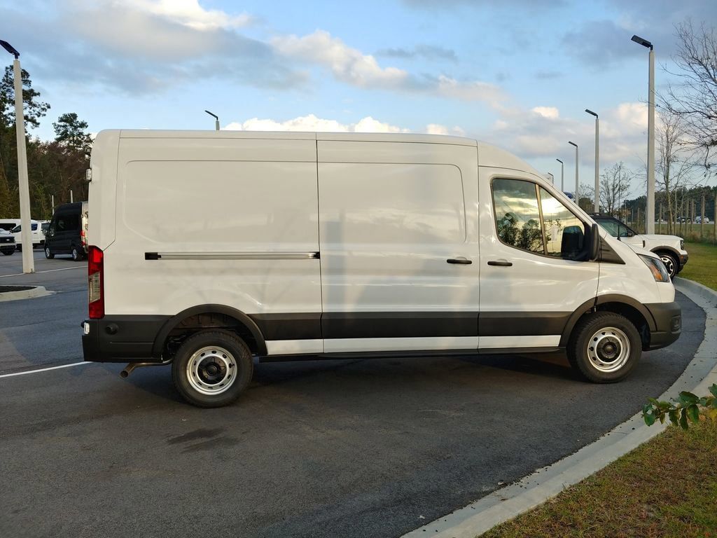 2024 Ford Transit 250