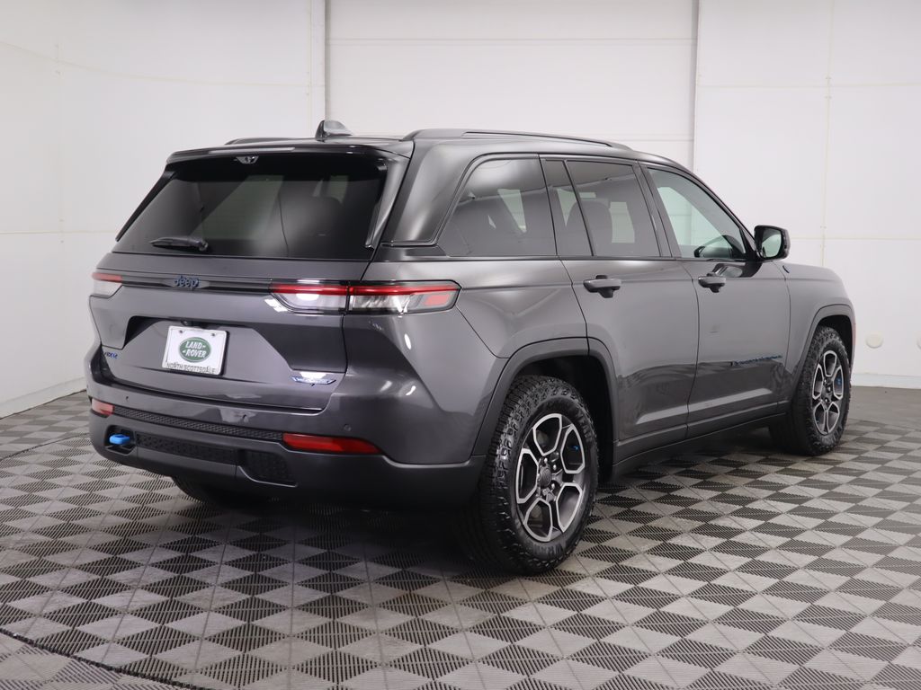 Thumbnail: 2022 Jeep Grand Cherokee - 5