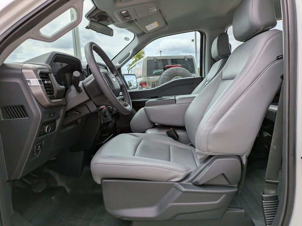 2025 Ford F-150 XL