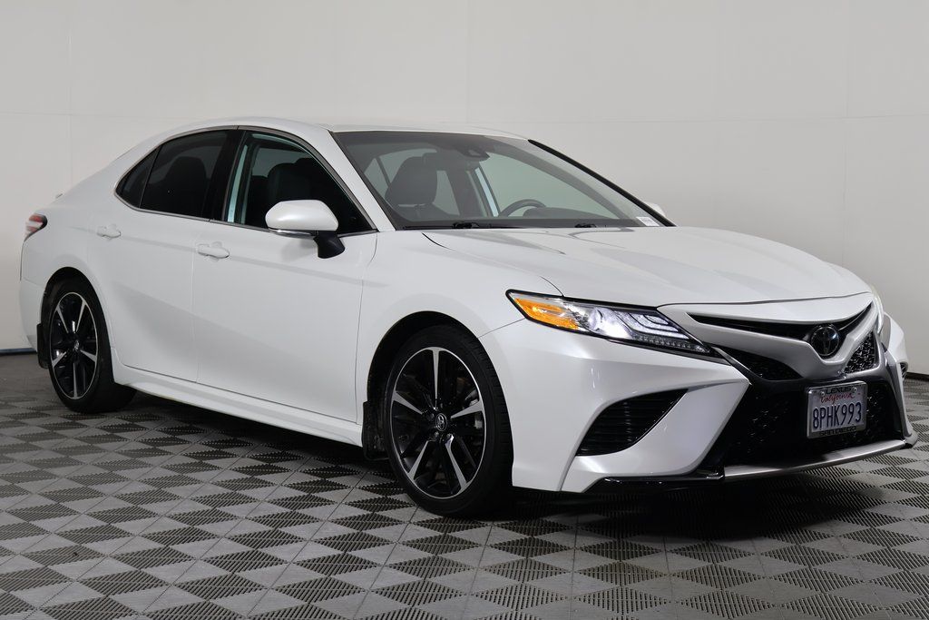 Thumbnail: 2020 Toyota Camry - 3