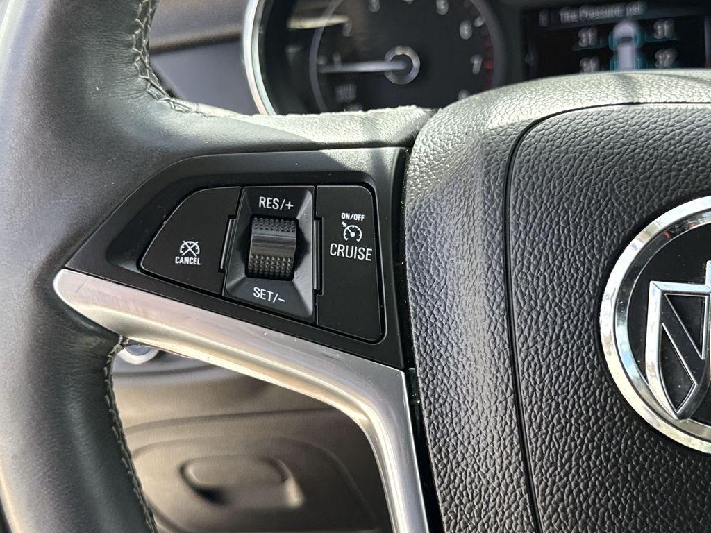 Thumbnail: 2018 Buick Encore - 26