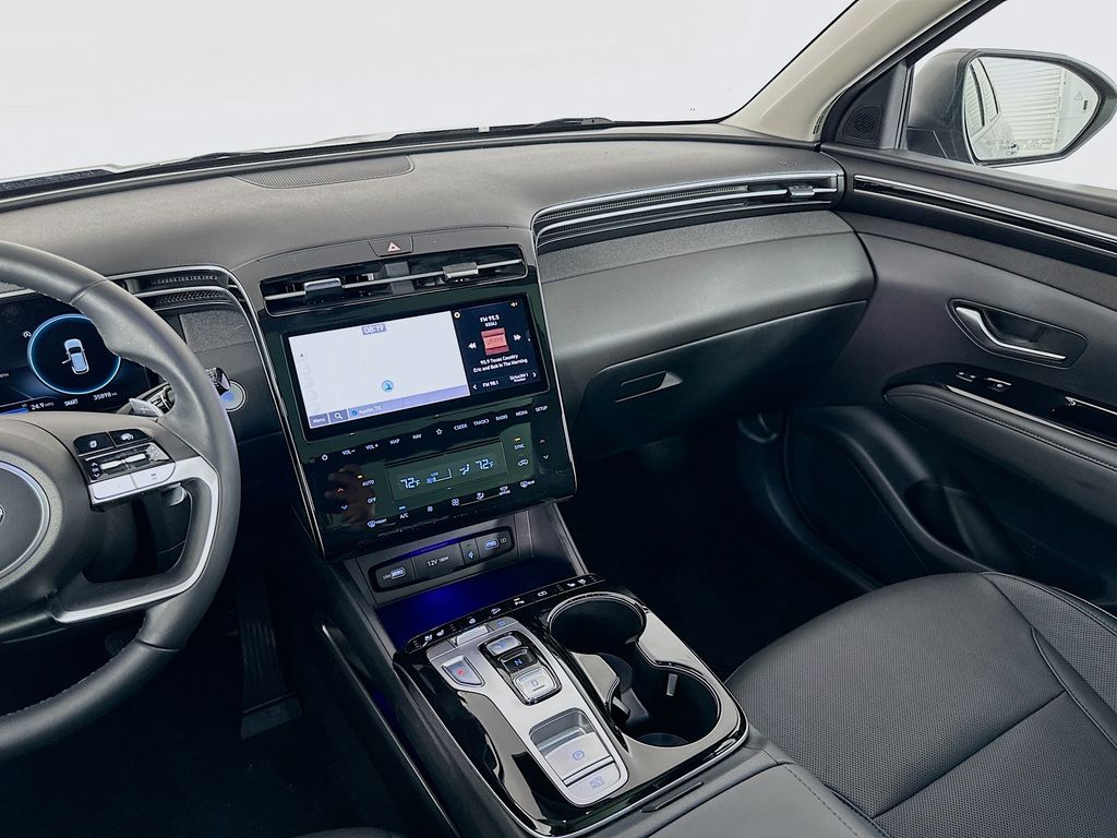 2022 Hyundai Tucson Limited 24