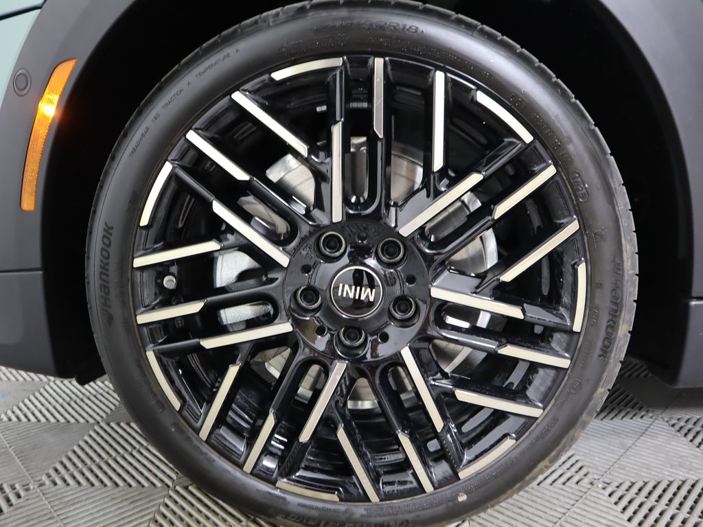 Thumbnail: 2026 MINI Cooper - 30