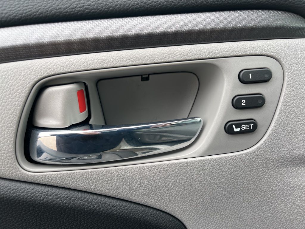 Thumbnail: 2026 Honda Ridgeline - 6