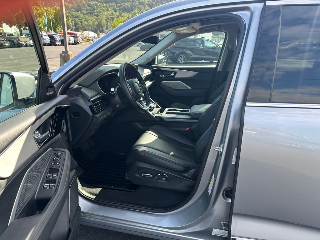2025 Acura MDX Base