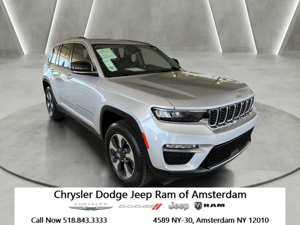 2022 Jeep Grand Cherokee 4xe 4WD