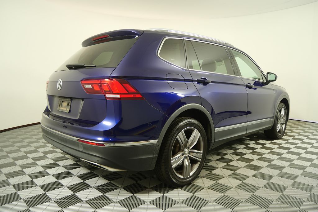 Thumbnail: 2021 Volkswagen Tiguan - 3