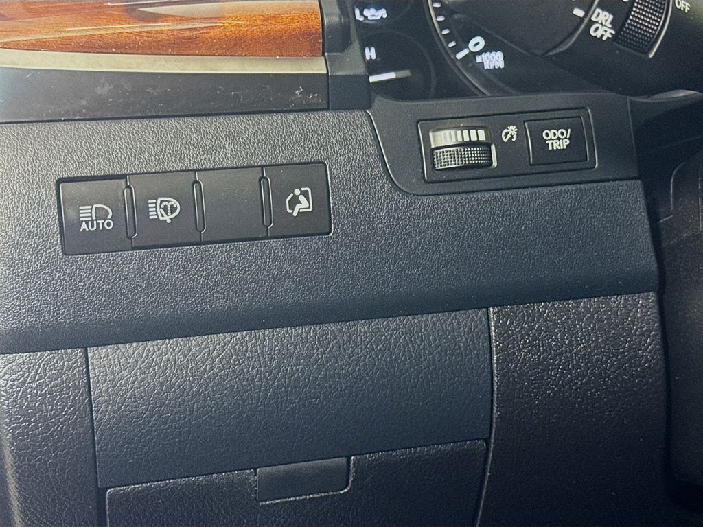 2019 Lexus LX 570 10