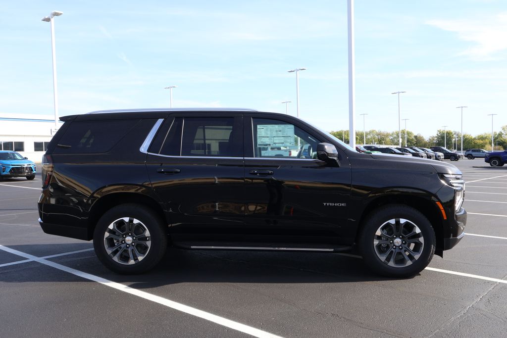 Thumbnail: 2026 Chevrolet Tahoe - 9