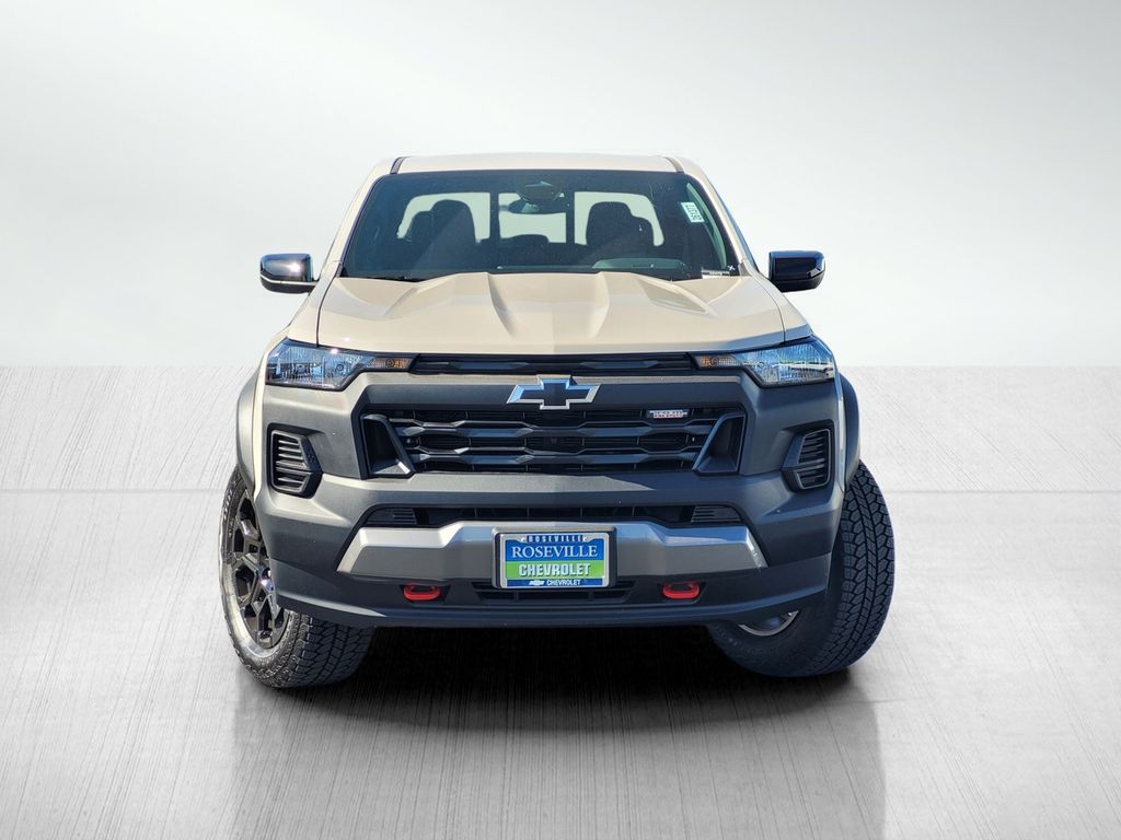 View vehicle photo 2