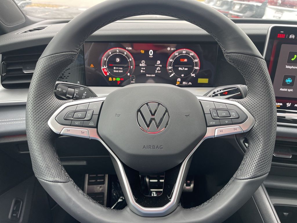 New 2026 Opal White Pearl Volkswagen 2.0T SE R-Line Black image 13