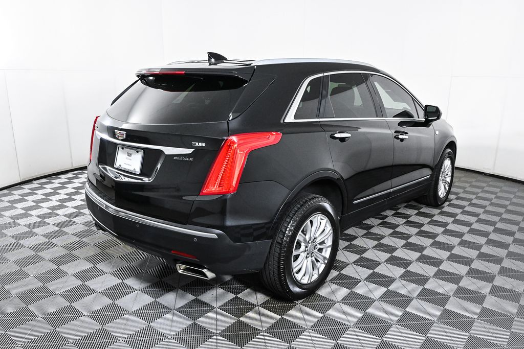 2017 Cadillac XT5 Base 6