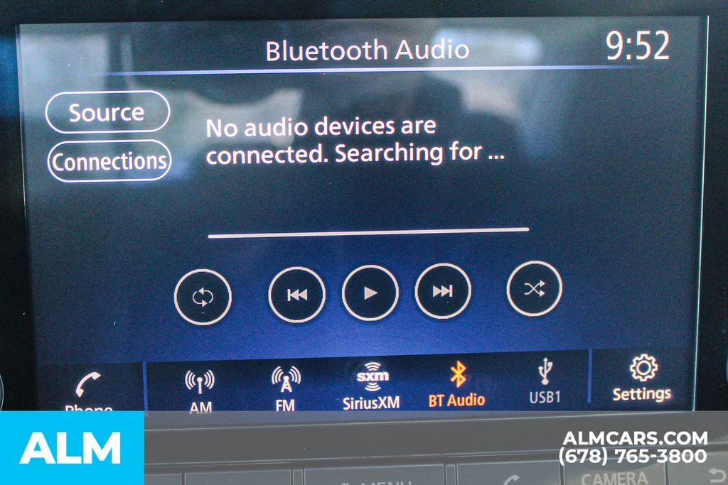 Used 2024 Silver Nissan 2.5 SV image 34