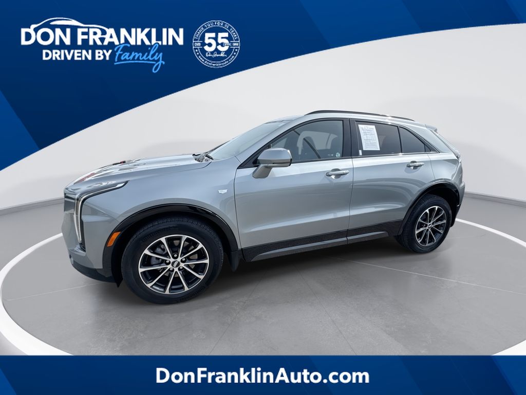 2024 Cadillac XT4 Sport's photo