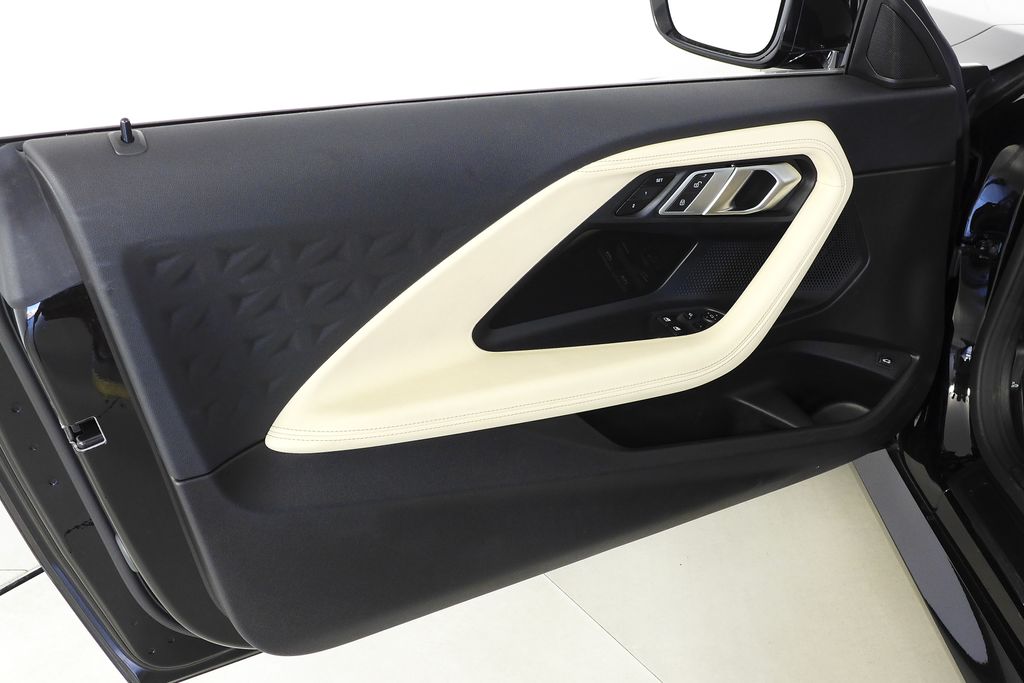 Thumbnail: 2023 BMW 2 Series - 11
