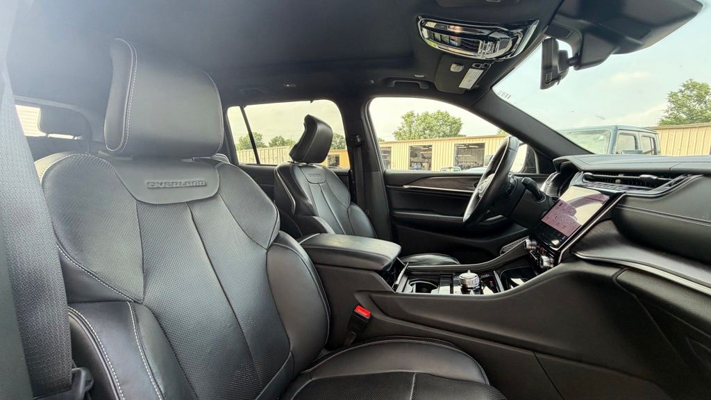 2022 Jeep Grand Cherokee L Overland - Photo 11