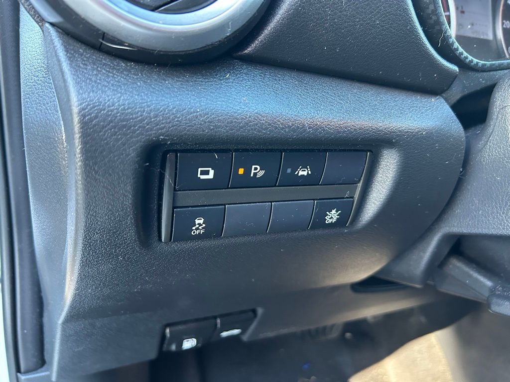 Thumbnail: 2021 Nissan Versa - 17