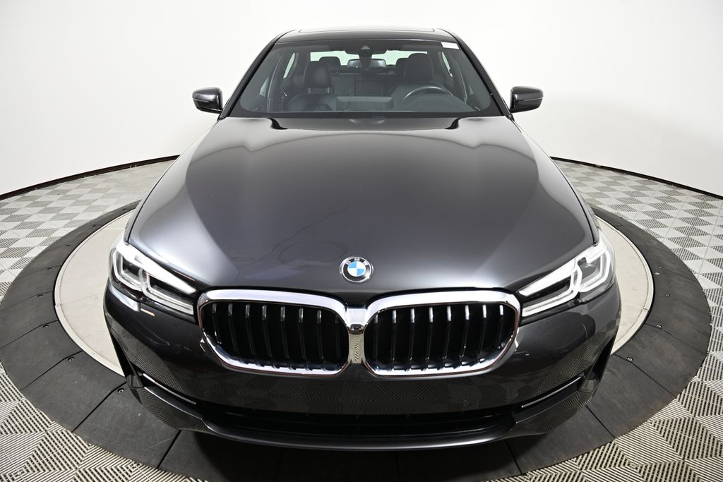 Thumbnail: 2022 BMW 5 Series - 8