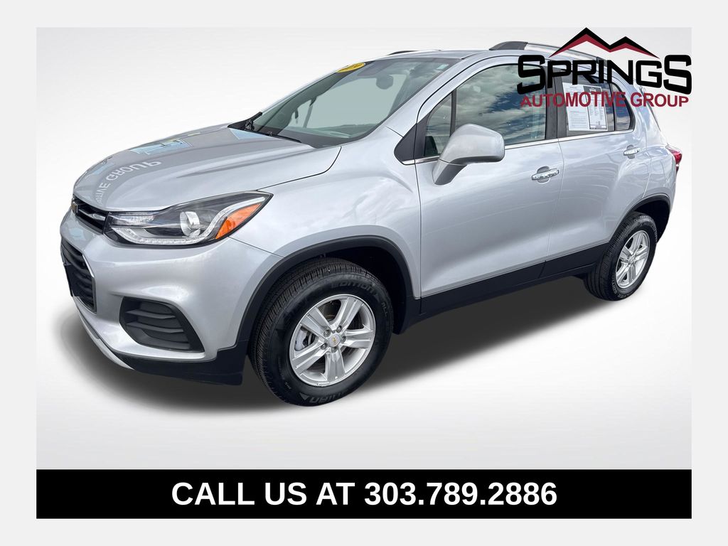 Silver Ice Metallic 2019 Chevrolet Trax SUV / Crossover All-Wheel Drive 6-Speed Automatic