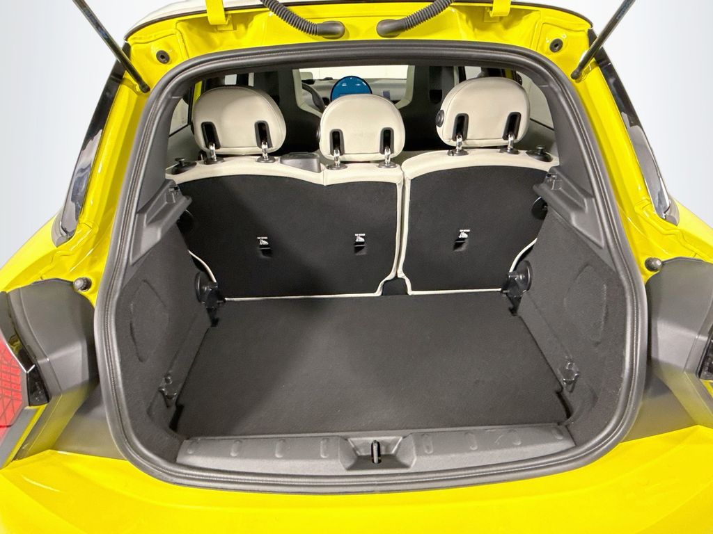 Thumbnail: 2025 MINI Cooper - 28
