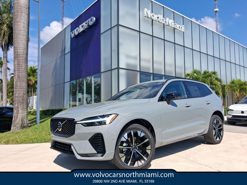 2026 Volvo XC60 Plus