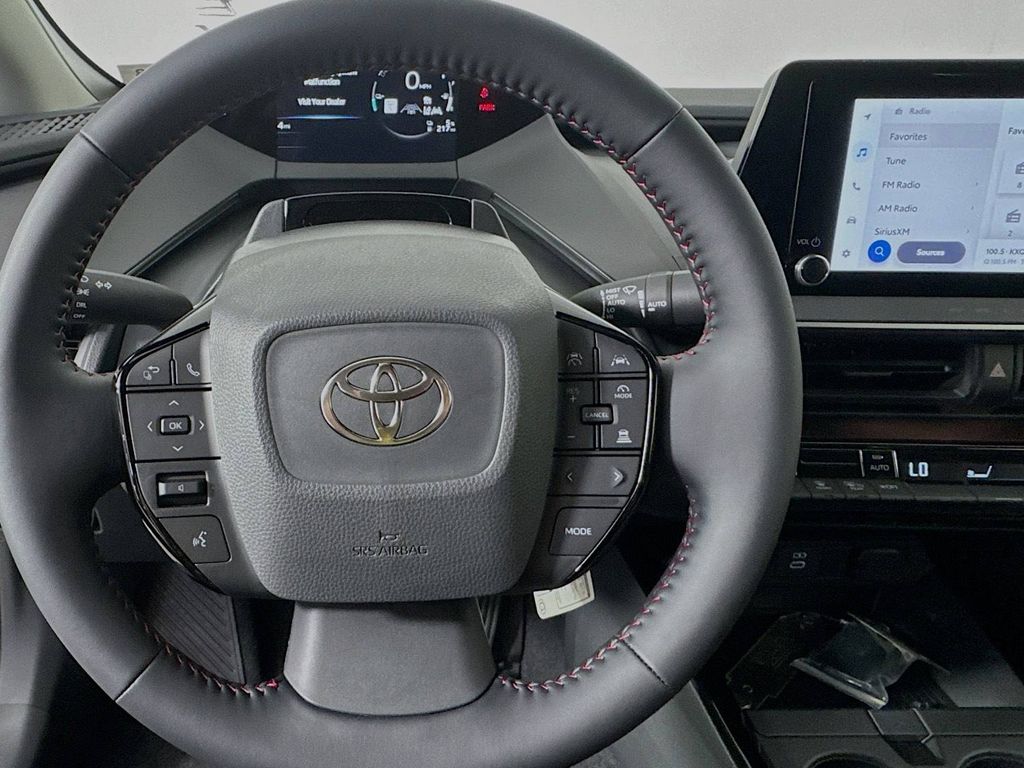 2026 Toyota Prius Plug-in Hybrid SE - Photo 14