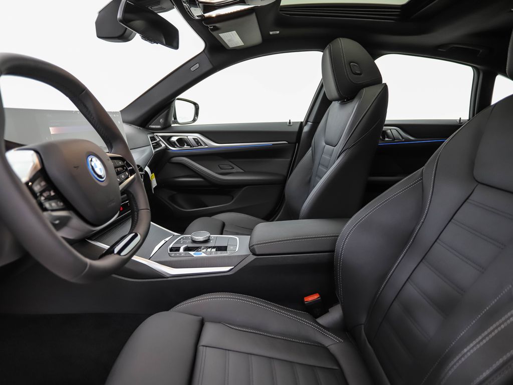 2025 BMW i4 xDrive40 11