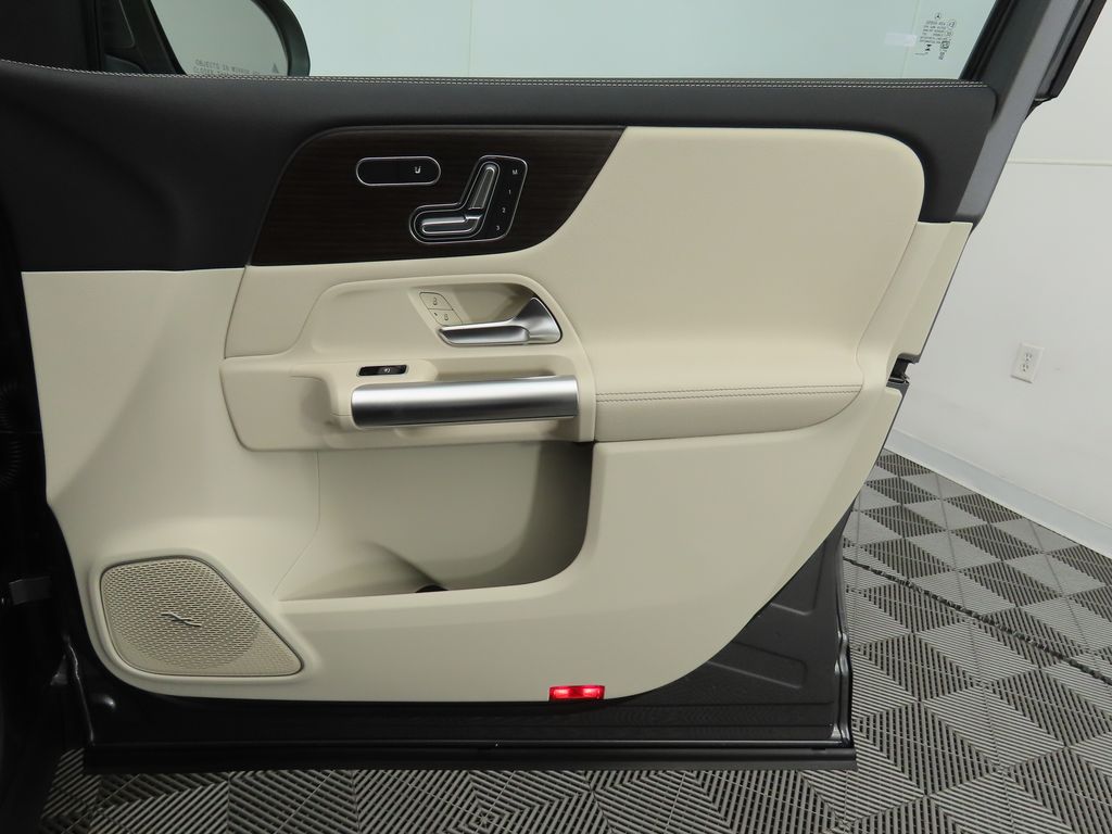 Thumbnail: 2026 Mercedes-Benz GLA - 25