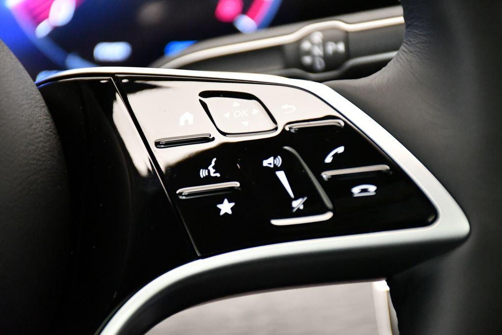 Thumbnail: 2026 Mercedes-Benz GLE - 24