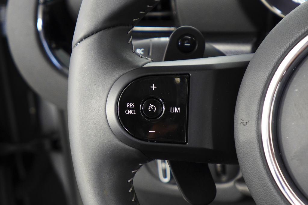 Thumbnail: 2024 MINI Cooper Clubman - 30