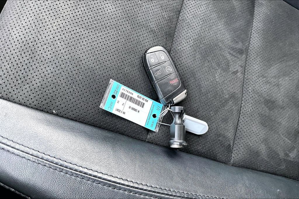 JeepGrand Cherokee WK30