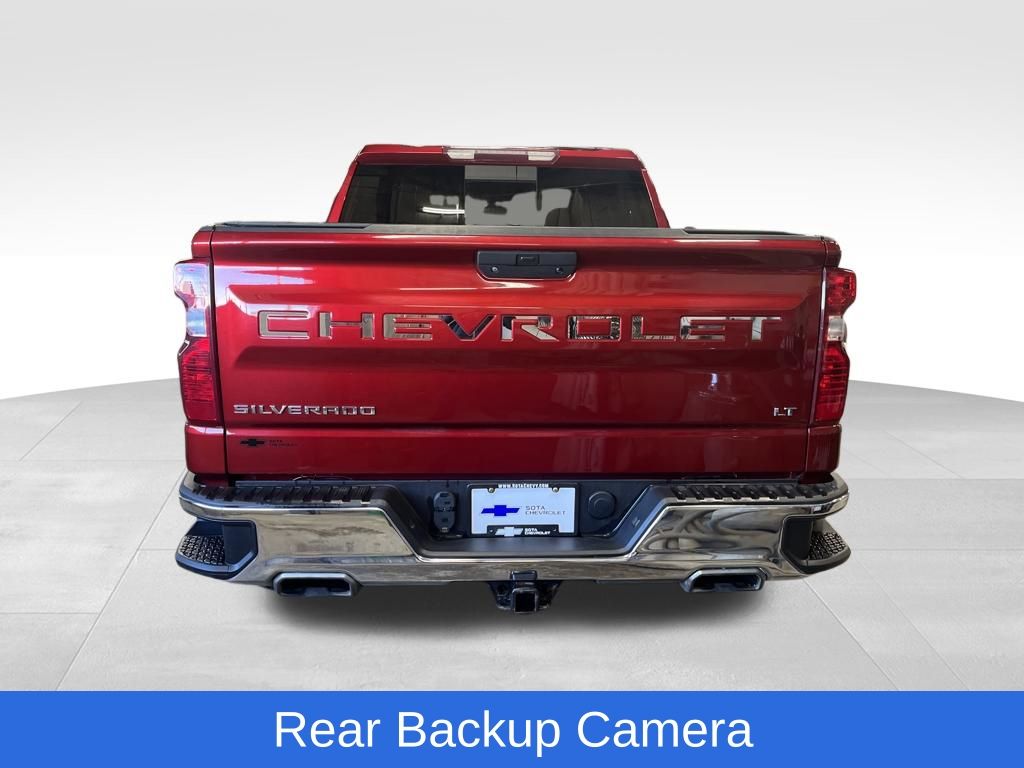 View vehicle photo 5