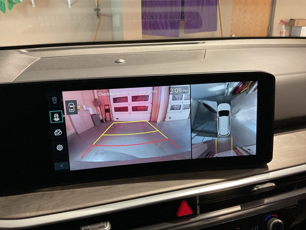 New 2026 Silver Kia X-Line SX image 19