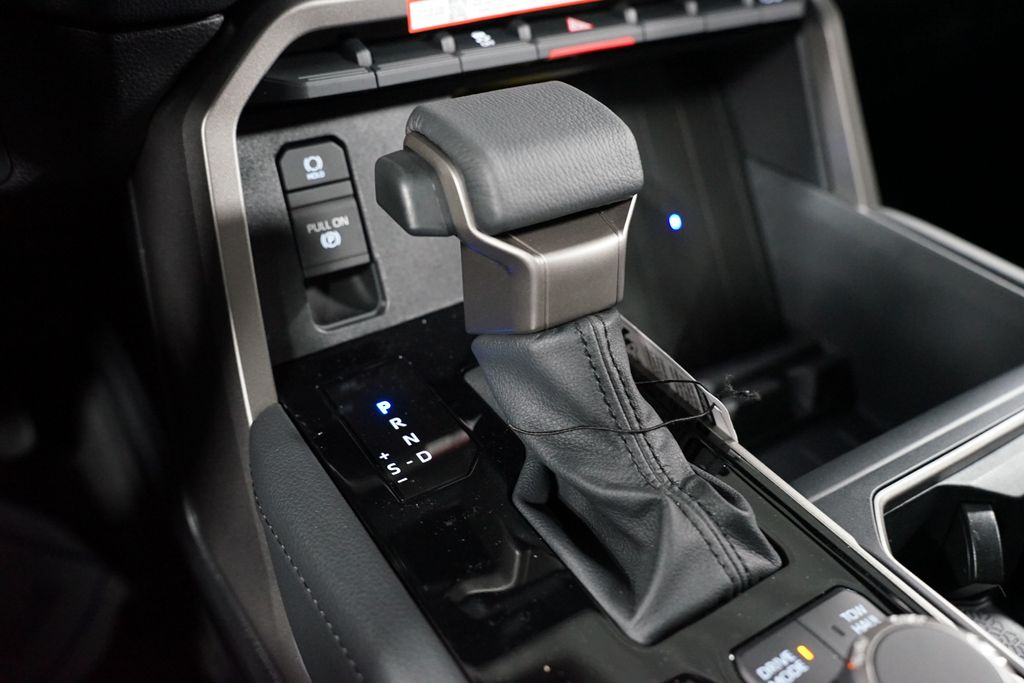 Thumbnail: 2026 Toyota Tundra - 22