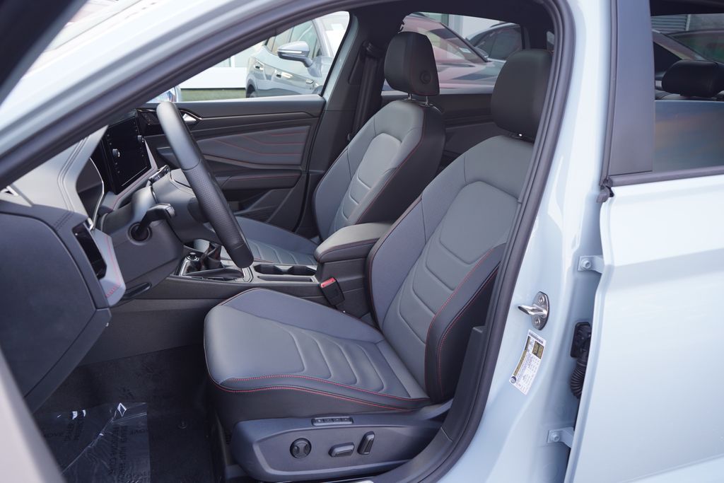 Thumbnail: 2026 Volkswagen Jetta - 6