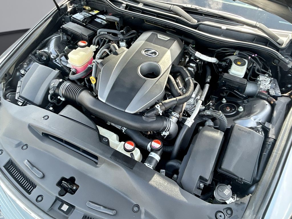 Thumbnail: 2016 Lexus IS - 14