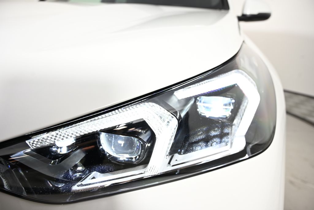 Thumbnail: 2025 BMW X1 - 9