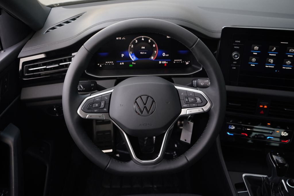 Thumbnail: 2026 Volkswagen Jetta - 9