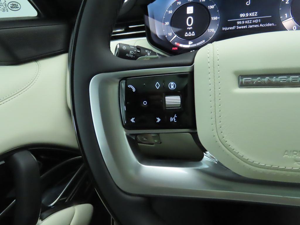 Thumbnail: 2025 Land Rover Range Rover - 12